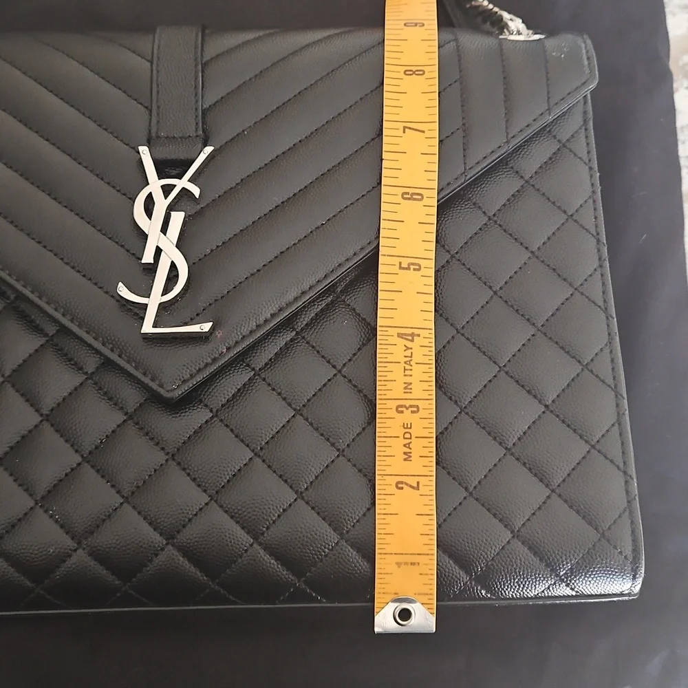 Yves Saint Laurent Black Envelope in Matelasse Lambskin - EUC - Picture 14 of 16